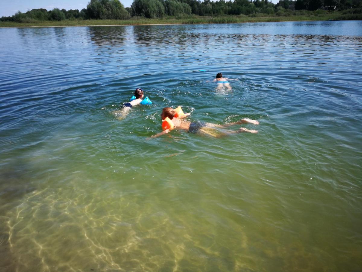 Domki Domek Na Jeziorem Wilczynskim Budzislawskim , Las, Osobno Ogrodzony 2-6 Osob- Klimatyzacja, Ogrzewanie, 62-550 Zygmuntowo Gm Wilczyn Buitenkant foto